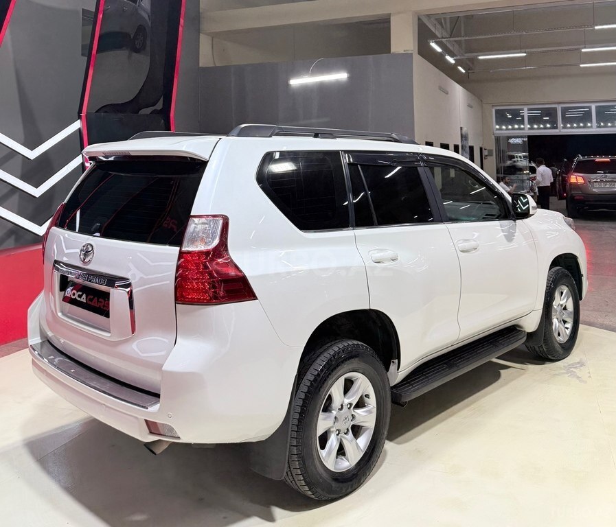 Toyota Land Cruiser Prado