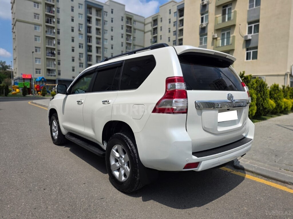 Toyota Land Cruiser Prado