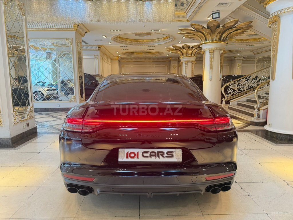 Porsche Panamera 4 Executive