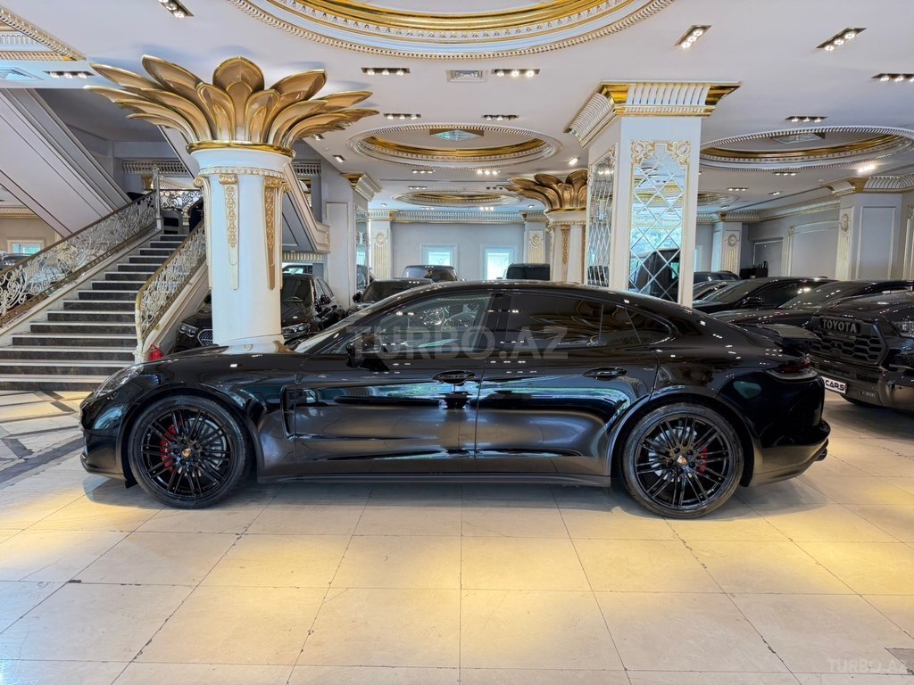 Porsche Panamera 4 Executive