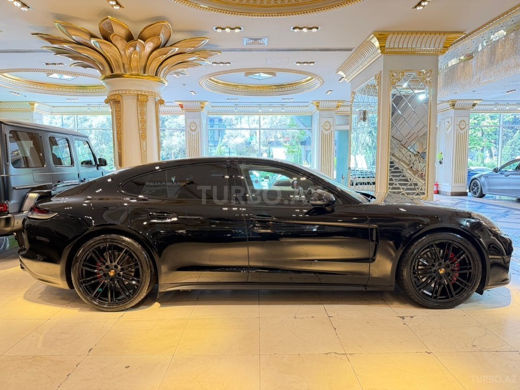 Porsche Panamera 4 Executive