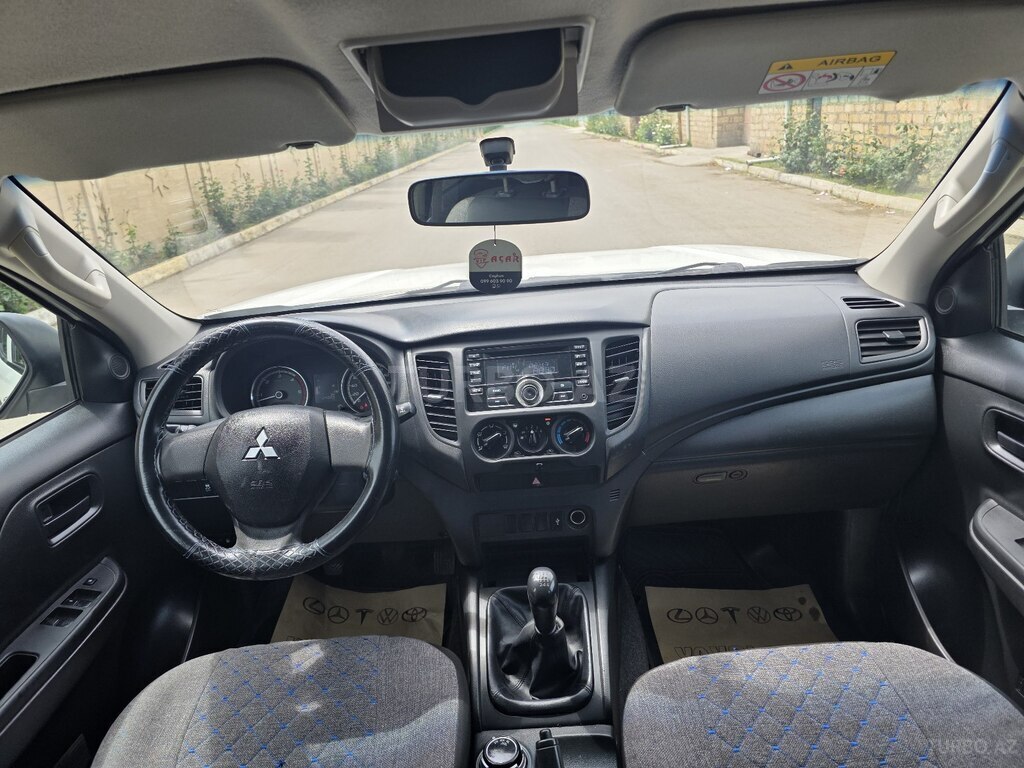 Mitsubishi L200