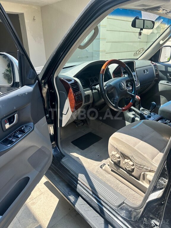 Mitsubishi Pajero