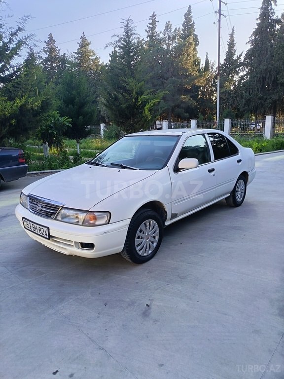 Nissan Sunny