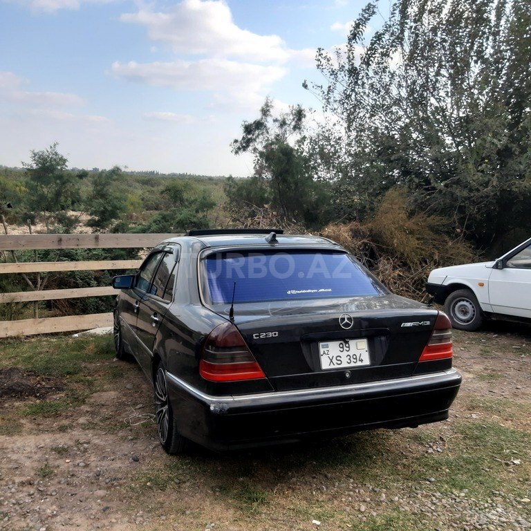 Mercedes C 230