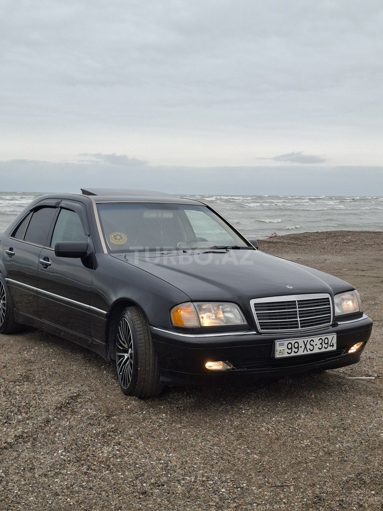 Mercedes C 230