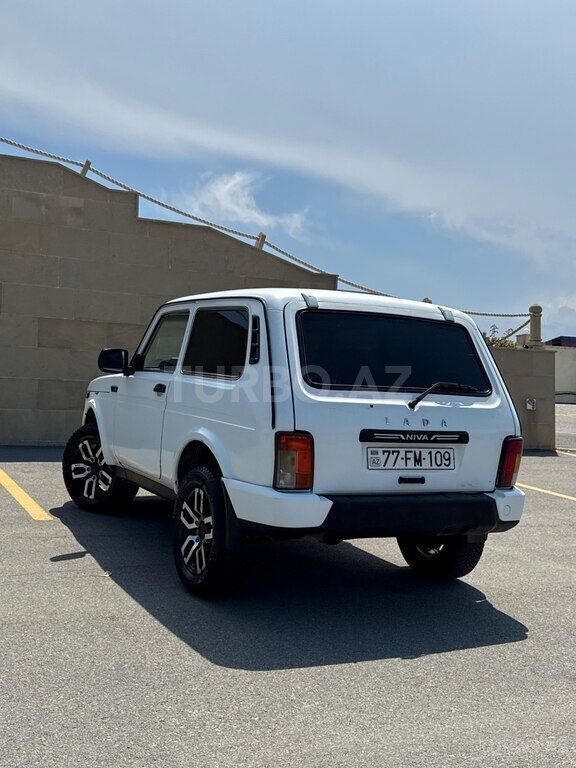 LADA (VAZ) Niva