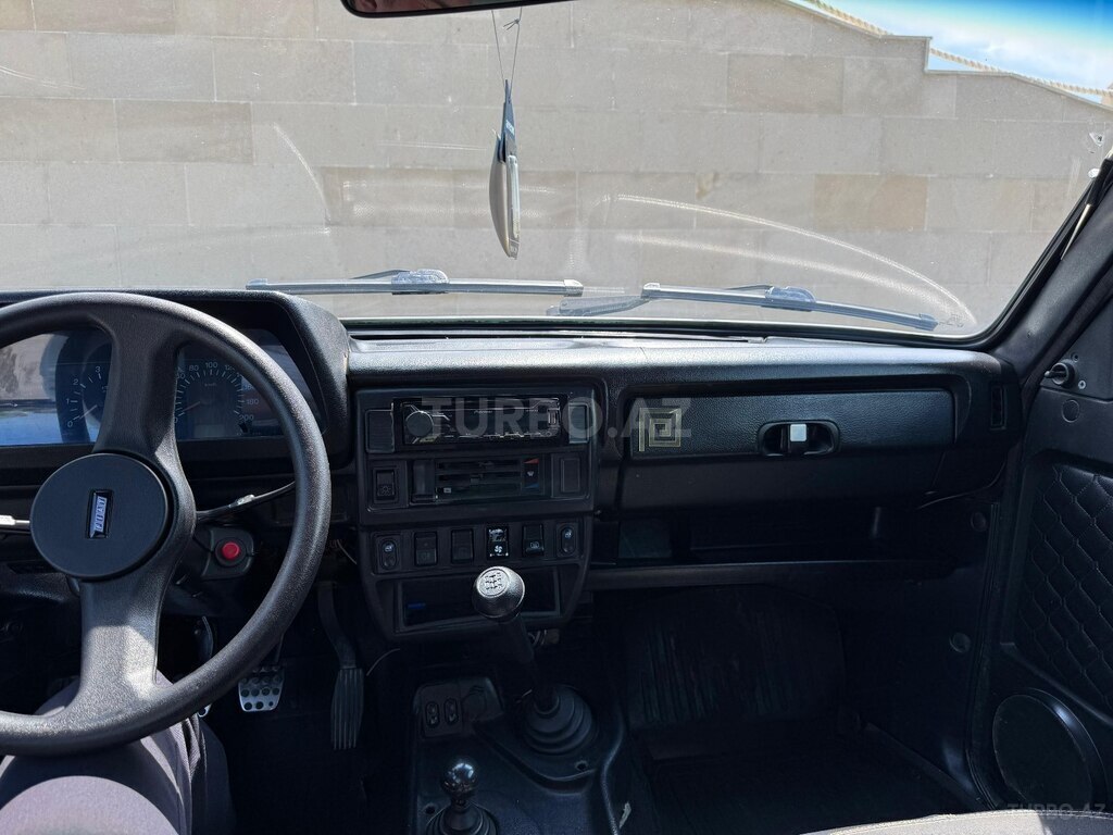 LADA (VAZ) Niva