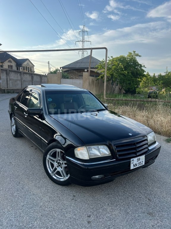 Mercedes C 230