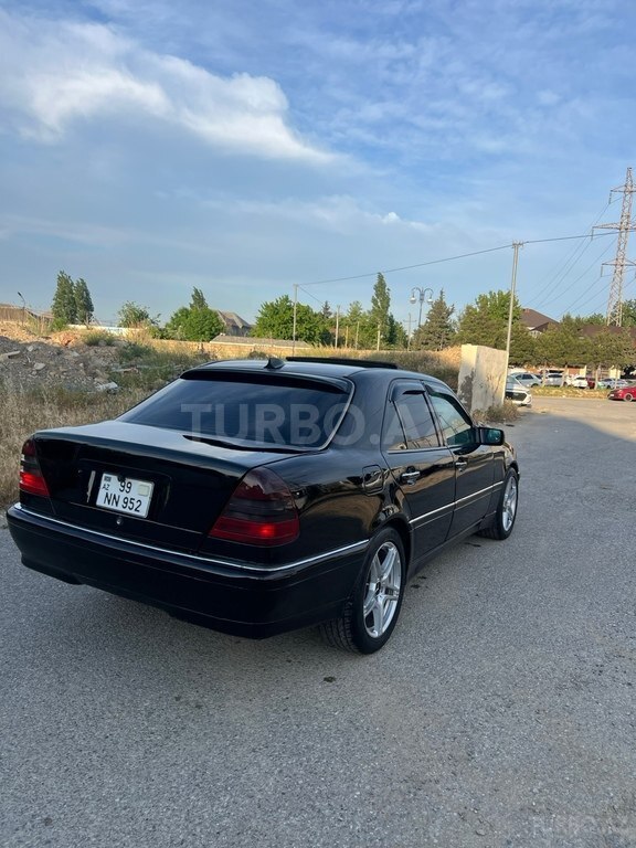 Mercedes C 230