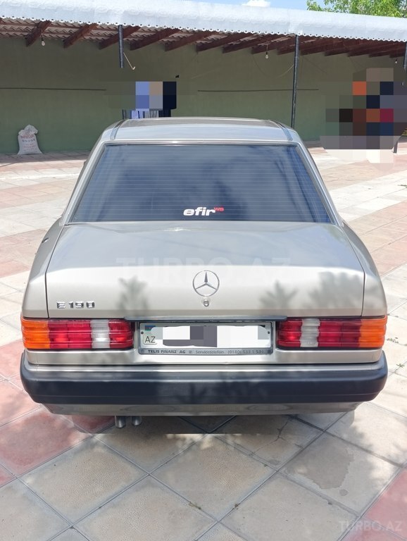 Mercedes 190