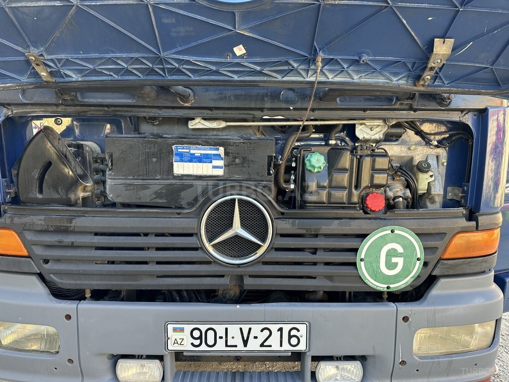 Mercedes Atego 1215