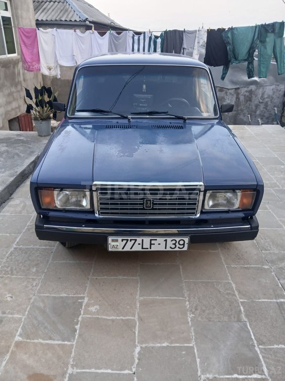 LADA (VAZ) 2107