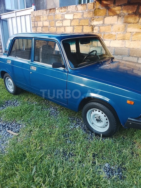 LADA (VAZ) 2107
