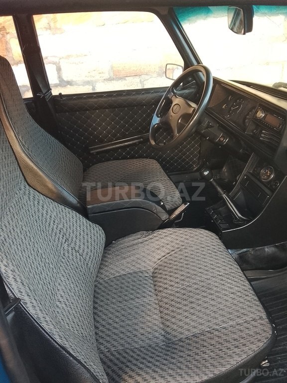 LADA (VAZ) 2107