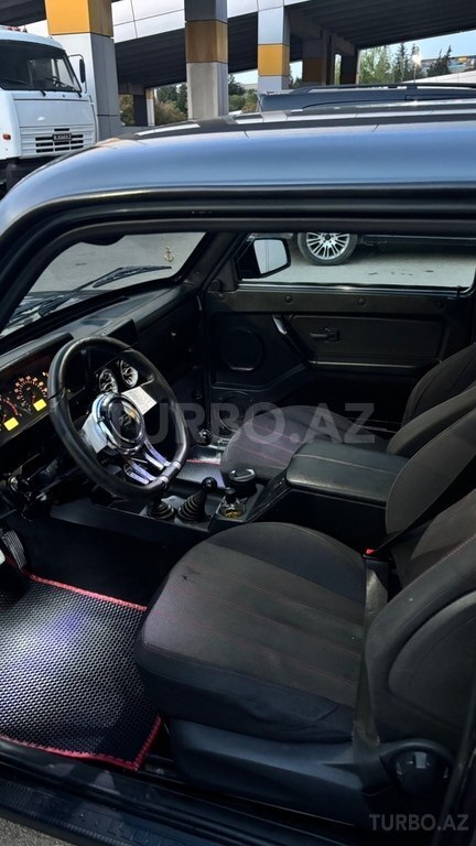 LADA (VAZ) Niva