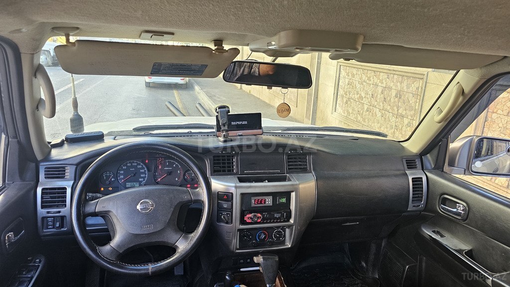 Nissan Patrol
