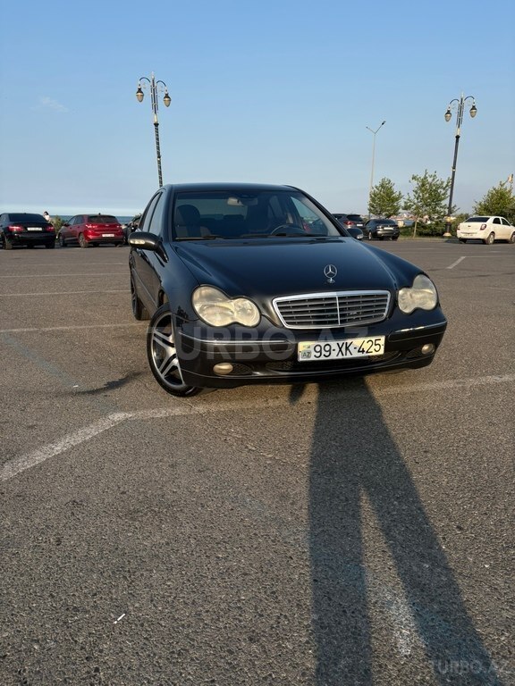 Mercedes C 240