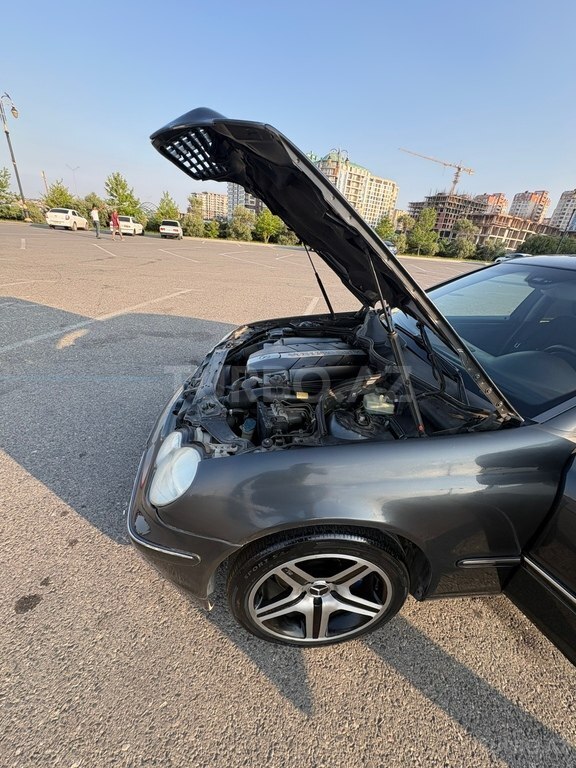 Mercedes C 240
