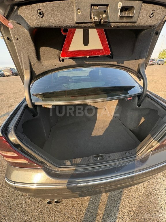 Mercedes C 240