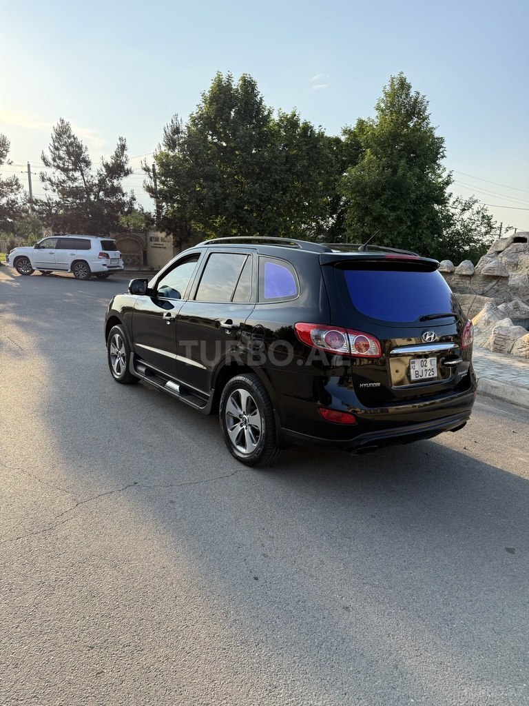 Hyundai Santa Fe