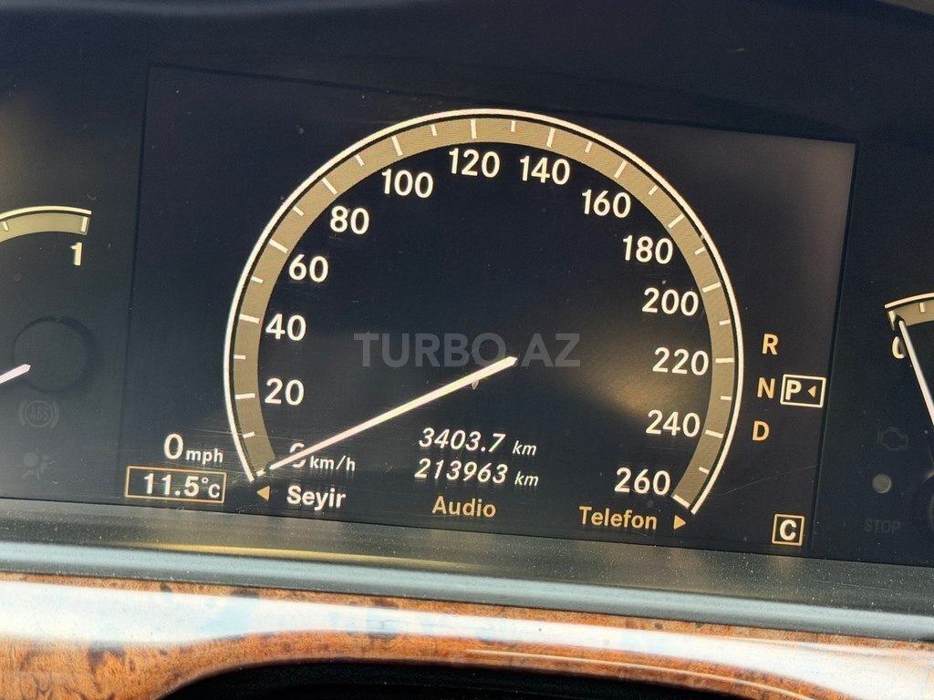 Mercedes S 500