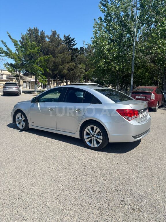 Chevrolet Cruze