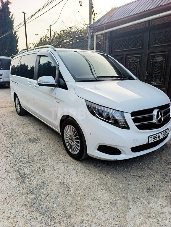 Mercedes V 250