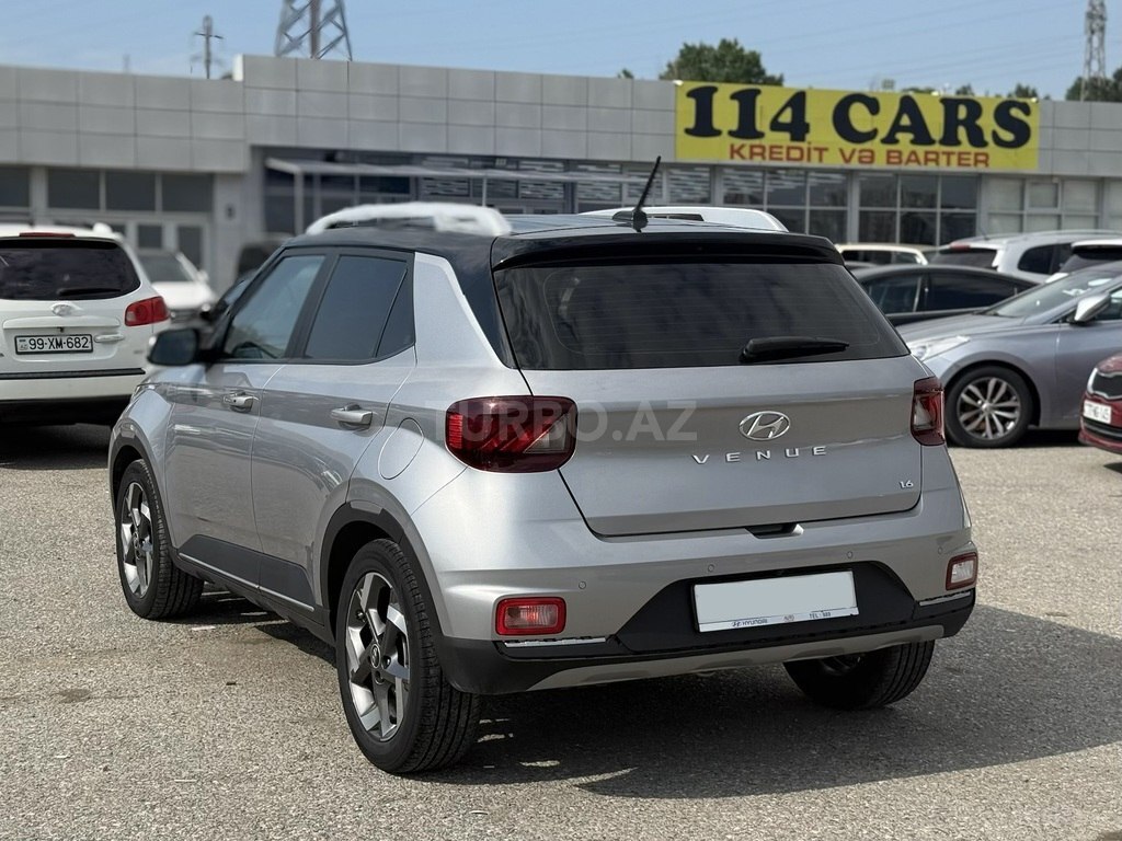 Hyundai Venue