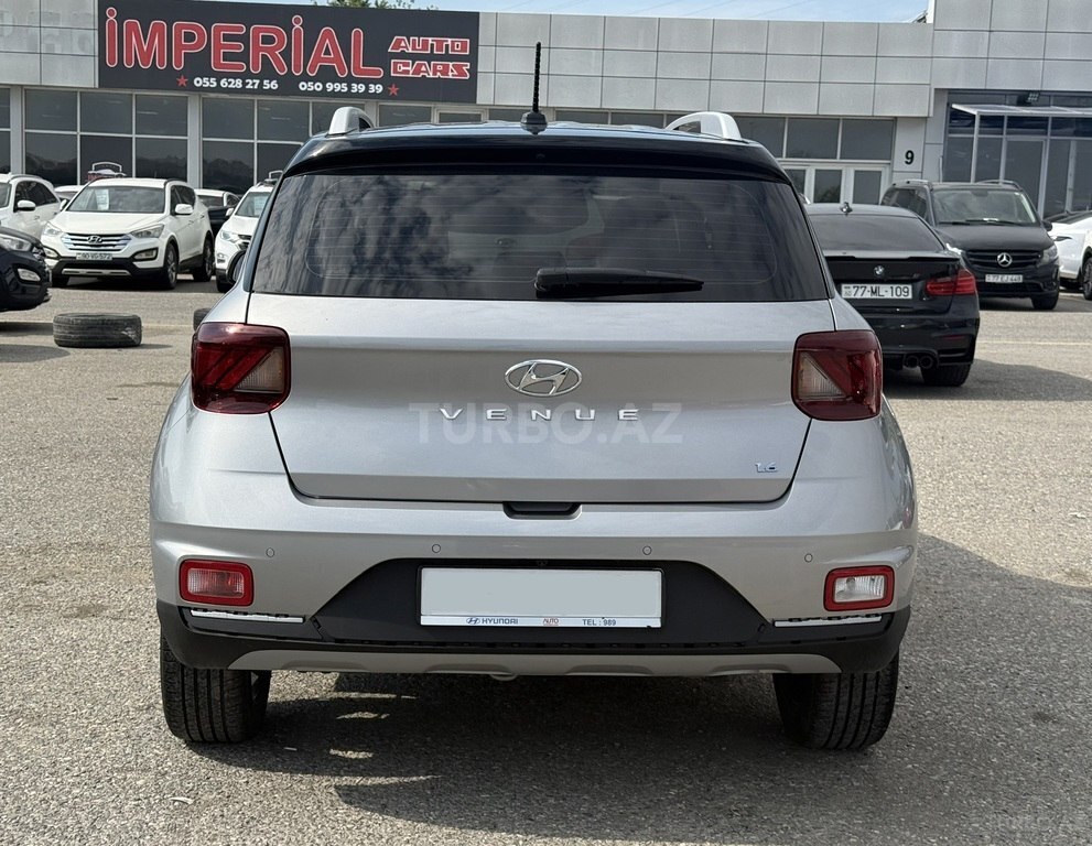 Hyundai Venue
