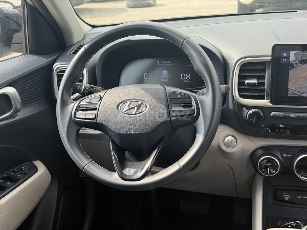 Hyundai Venue