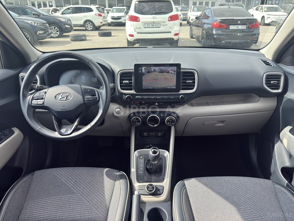 Hyundai Venue