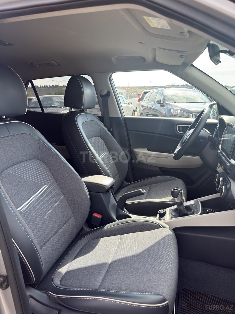Hyundai Venue