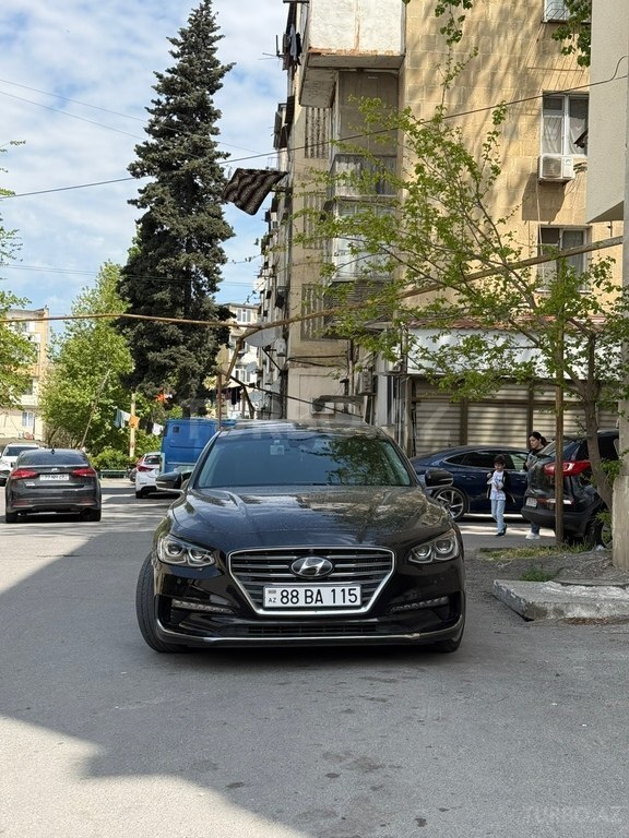 Hyundai Grandeur