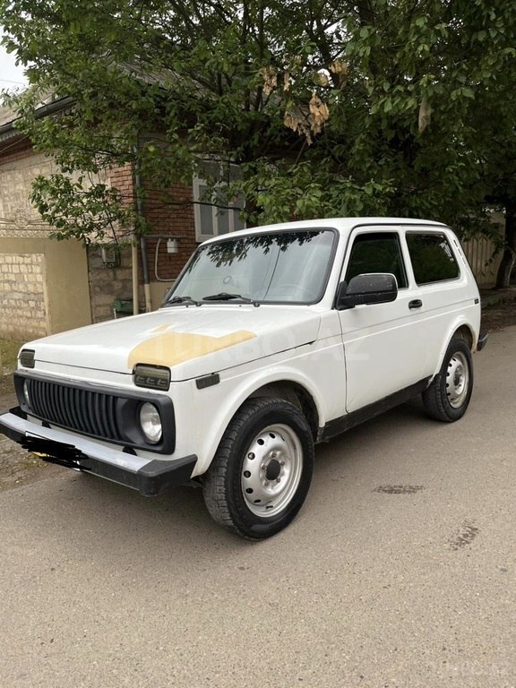 LADA (VAZ) Niva