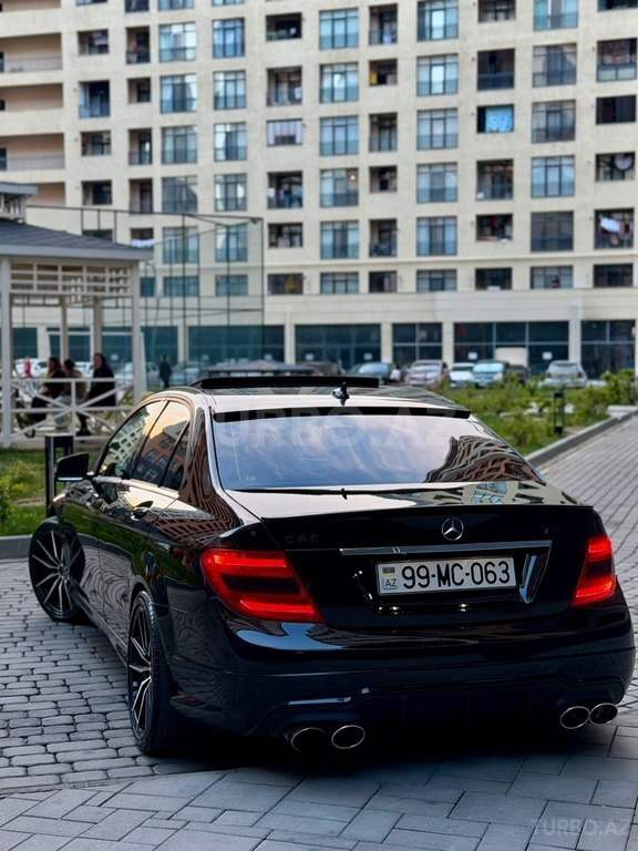 Mercedes C 250