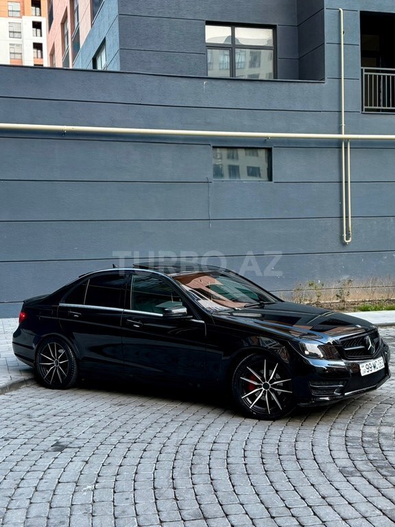 Mercedes C 250