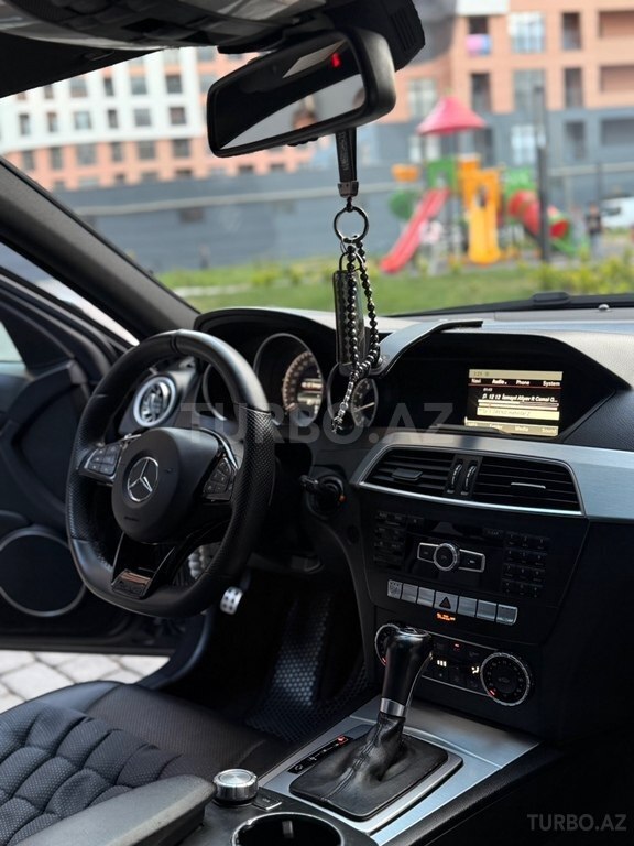 Mercedes C 250
