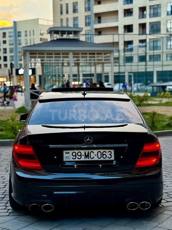 Mercedes C 250