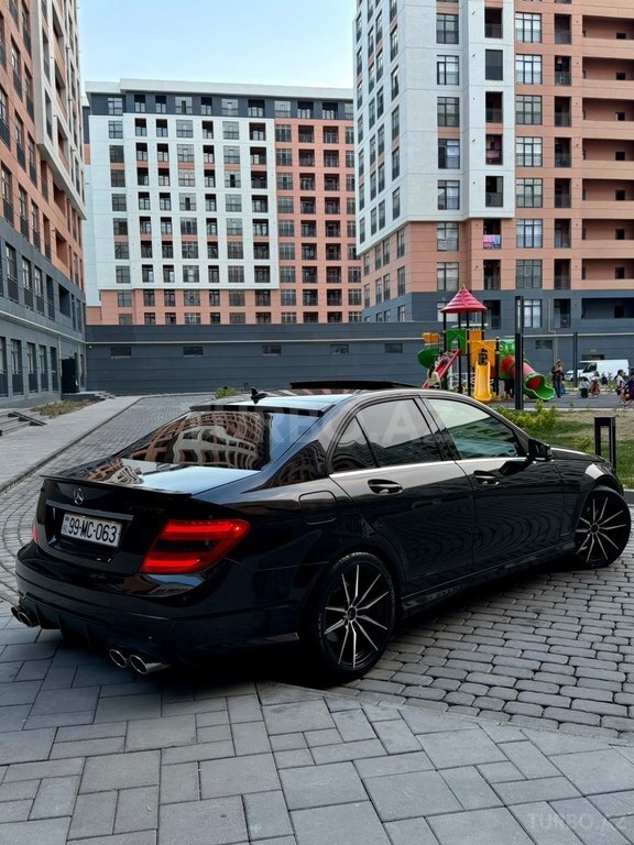 Mercedes C 250