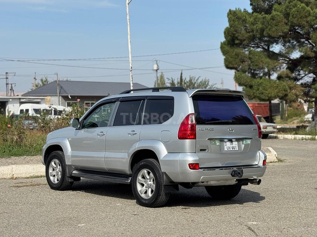 Toyota Land Cruiser Prado