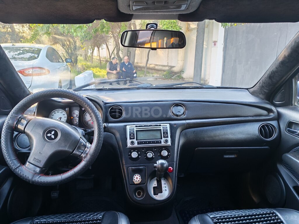Mitsubishi Airtrek