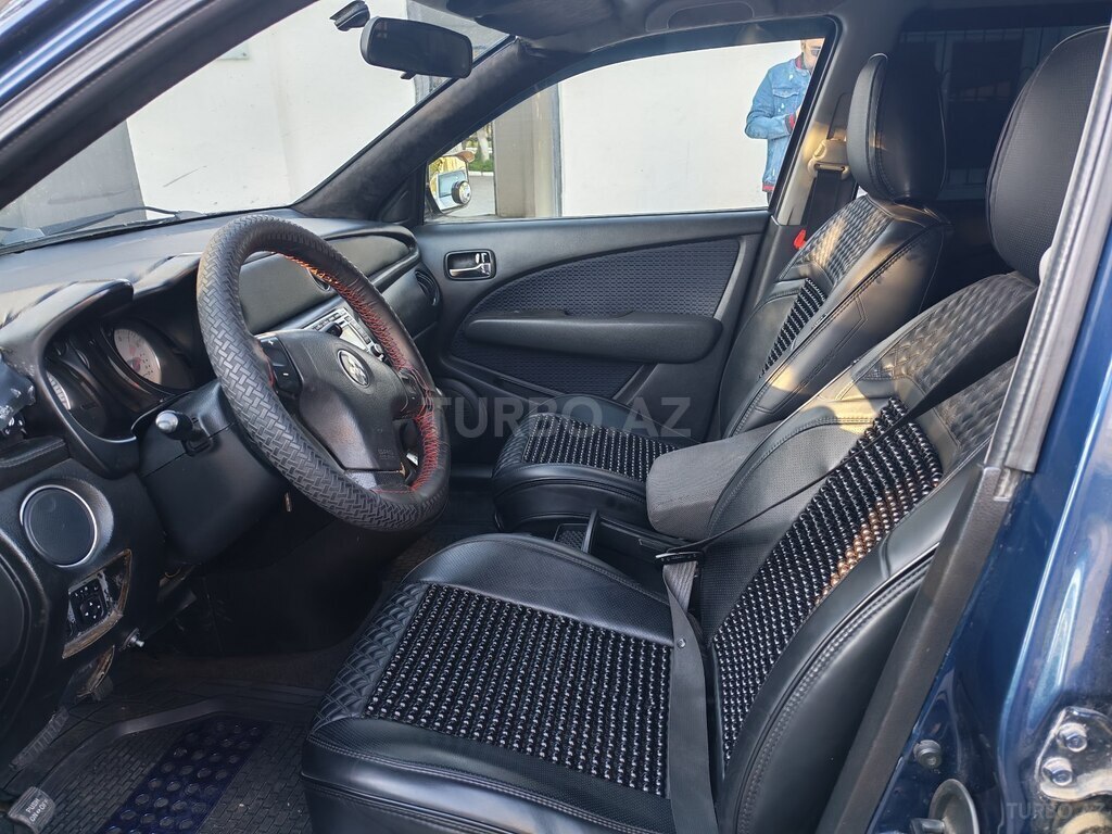 Mitsubishi Airtrek