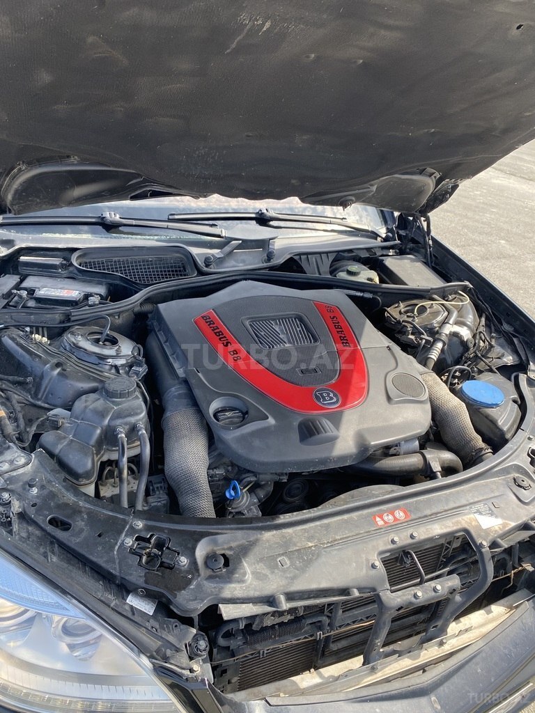 Mercedes S 500