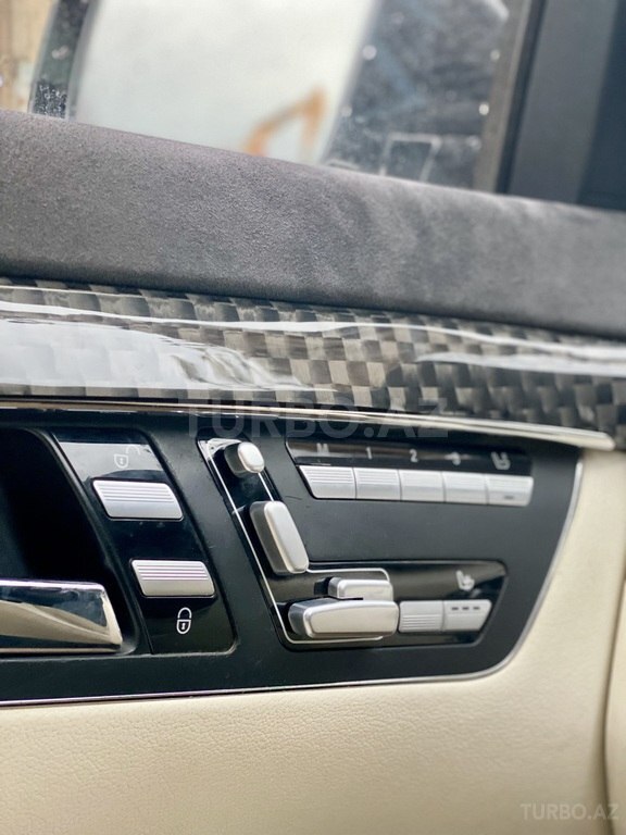 Mercedes S 500