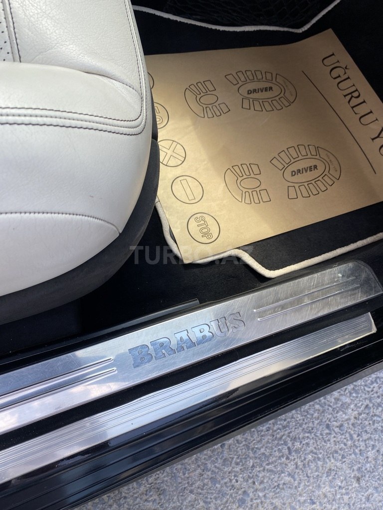 Mercedes S 500