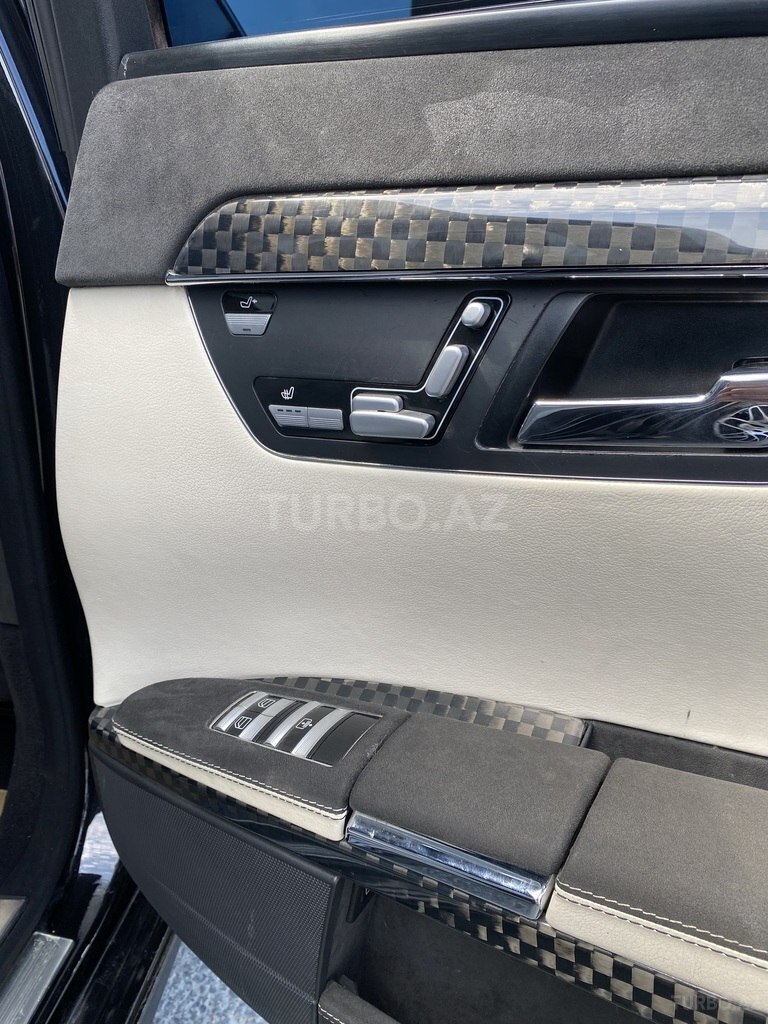 Mercedes S 500