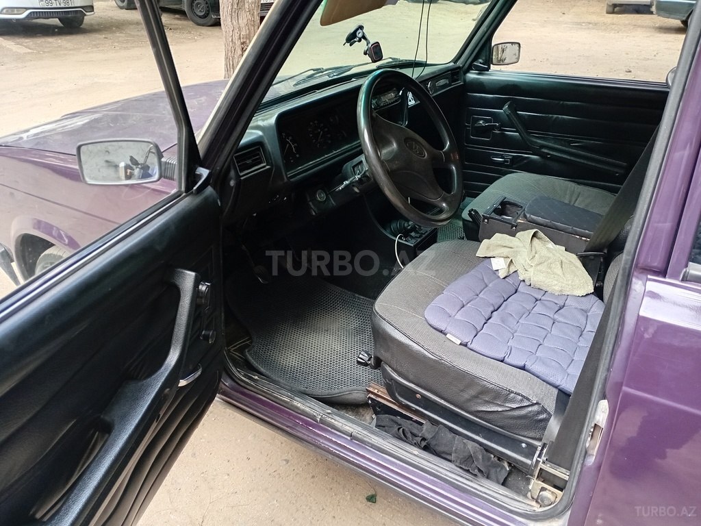 LADA (VAZ) 2107