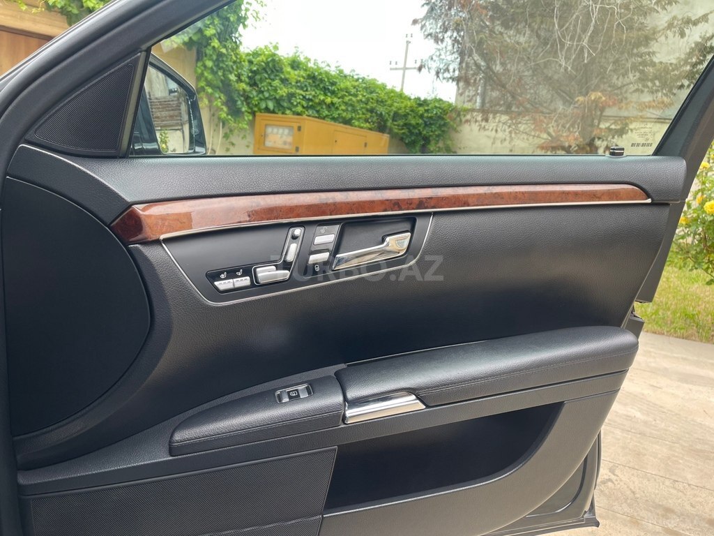 Mercedes S 350