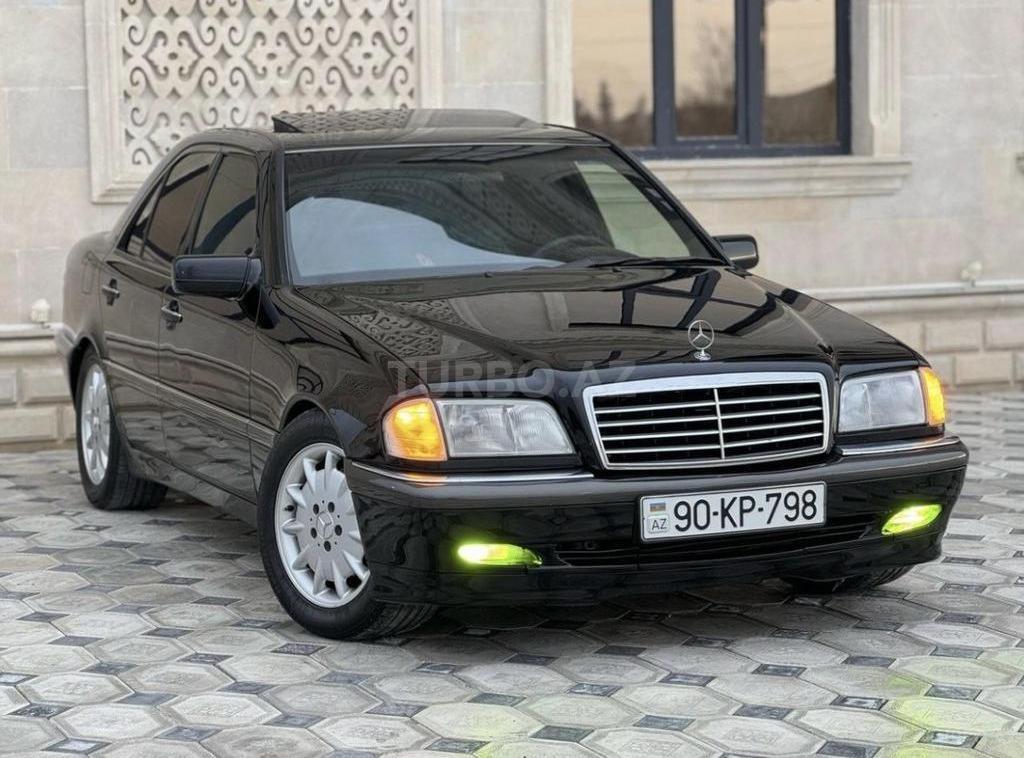 Mercedes C 230